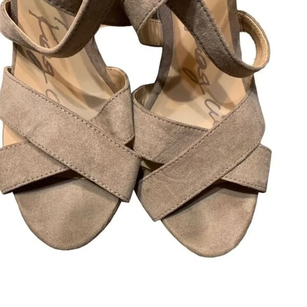 American Rag Wedge Sandals‎ Tan 6  Strappy Faux Suede Platform